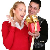 Как сделать так, чтобы мужчина дарил вам дорогие подарки